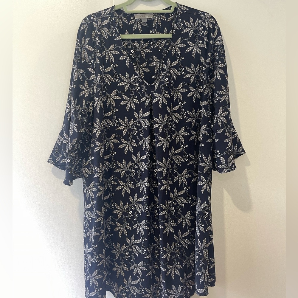 V Neck Printed 3/4 Sleeve Dress